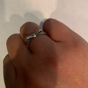Authentic Pandora Classic Bow Ring 